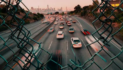 开云体育入口-圣西罗惊雷！AC米兰遭勇士重创，意甲王座暗战升级