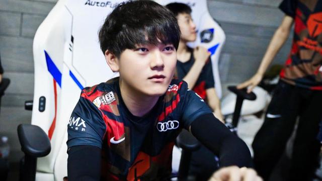 TES绝杀SHR，Viper关键团战开团秒人强强对话入围赛，留下经典瞬间