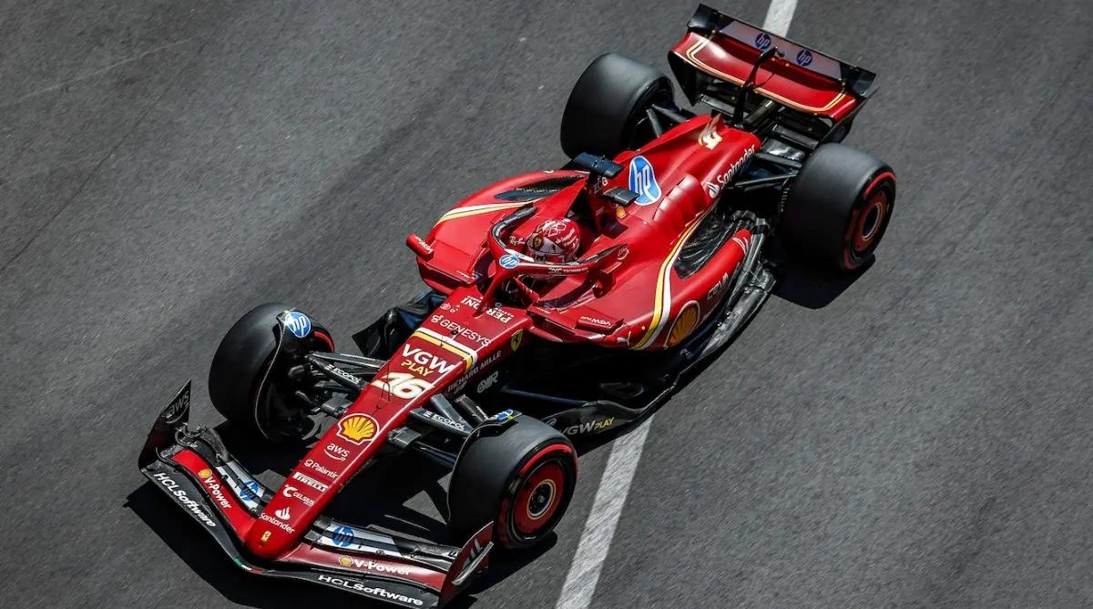 索伯车队逆转阿斯顿马丁，勒克莱尔统治全场