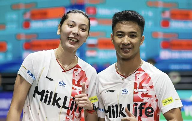 开云-日本队逆转法国队，黄鸭组合惊艳四座