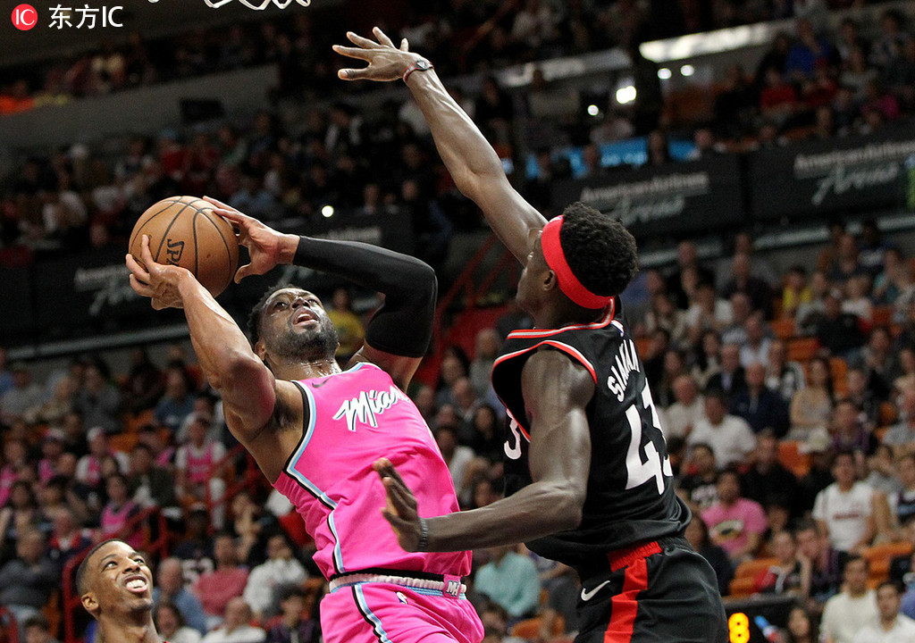 开云体育APP下载-猛龙逆转热火，武切维奇高光表现